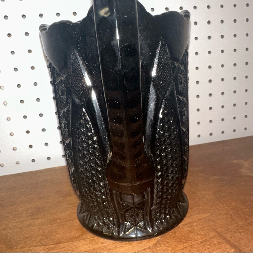 Vintage Indiana Glass black monarch tiara pitcher - Picture 3 of 6